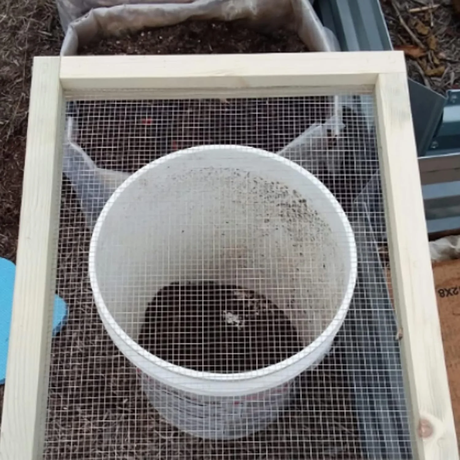 SANDBLASTKIT SAND FILTER/SIFTER STAINLESS MESH - Image 3